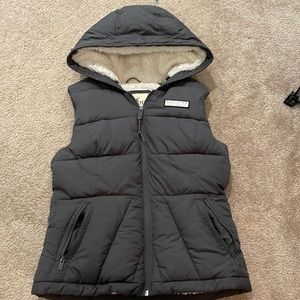 Hollister Vest